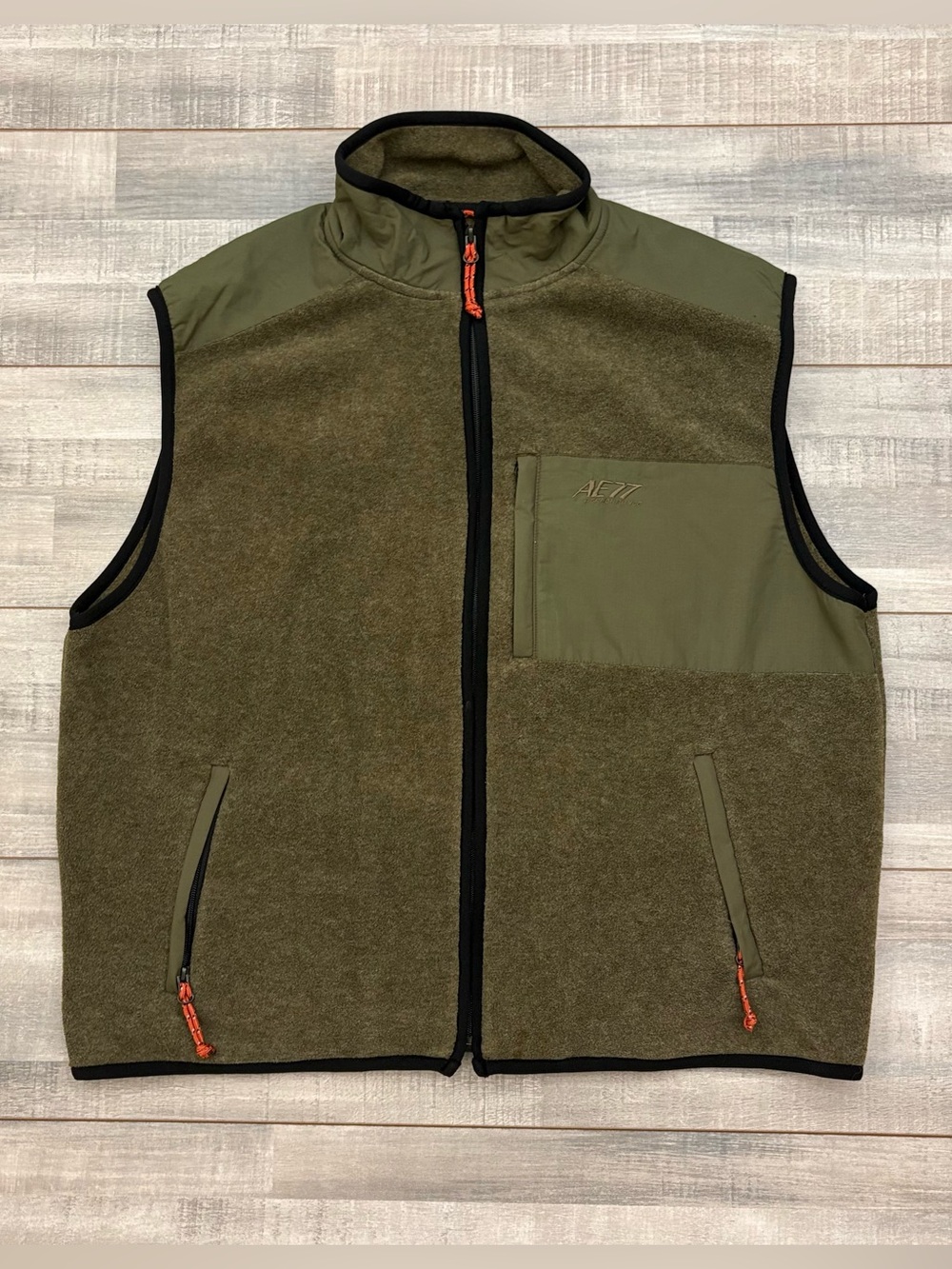 American Eagle AE77 Performance Fleece Vest Mens XL Gorpcore Utility Green Zip